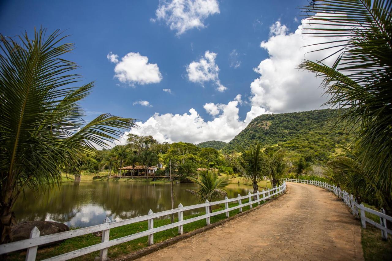 Hotel Fazenda Paciencia Сантана-дус-Монтис Экстерьер фото
